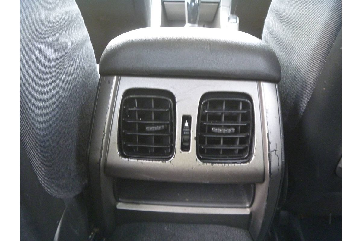 2005 Holden Commodore Acclaim VZ