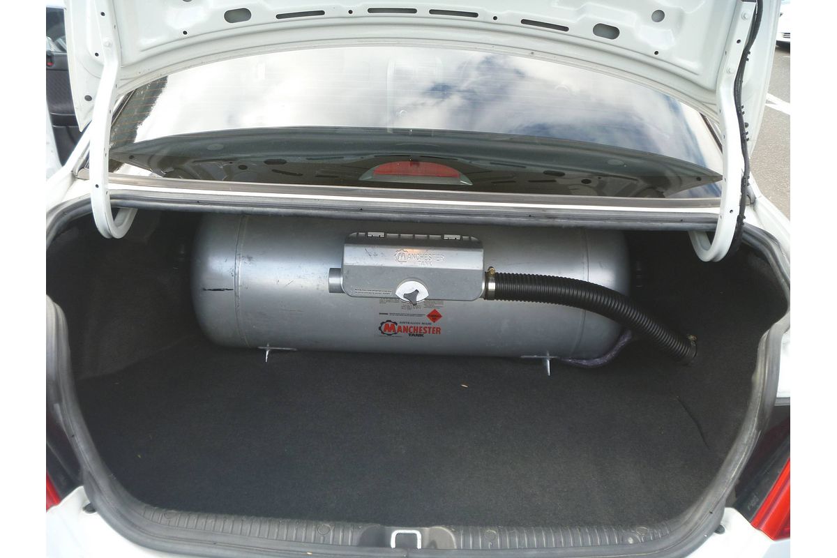 2005 Holden Commodore Acclaim VZ