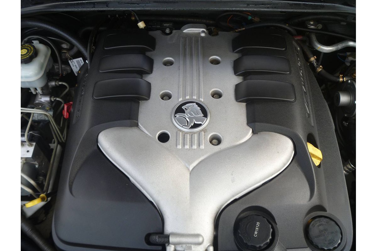 2005 Holden Commodore Acclaim VZ