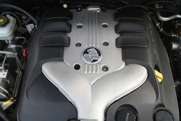 2005 Holden Commodore Acclaim VZ
