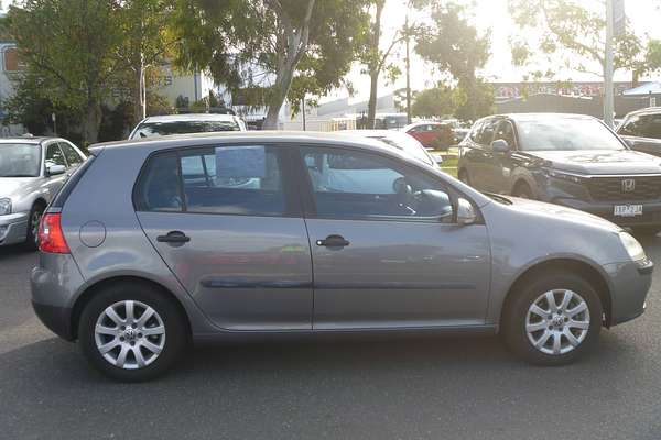 2005 Volkswagen Golf Comfortline V