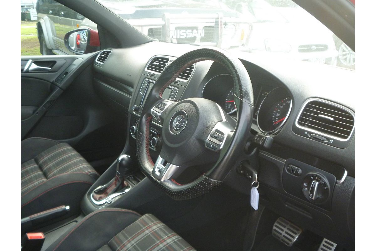 2010 Volkswagen Golf GTI VI