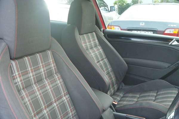 2010 Volkswagen Golf GTI VI