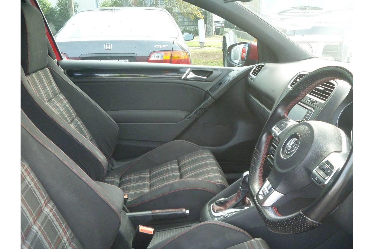 2010 Volkswagen Golf GTI VI