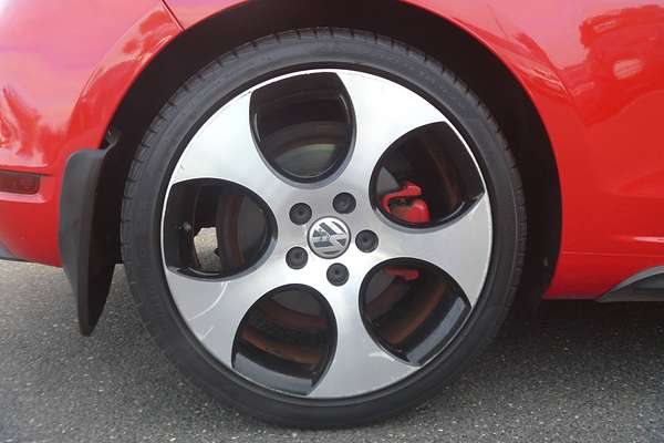 2010 Volkswagen Golf GTI VI