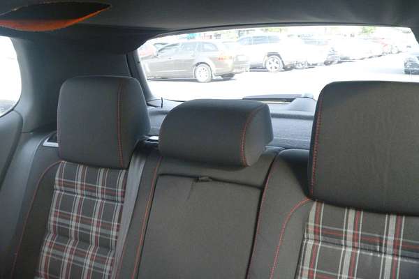 2010 Volkswagen Golf GTI VI