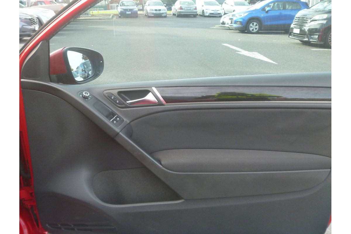 2010 Volkswagen Golf GTI VI