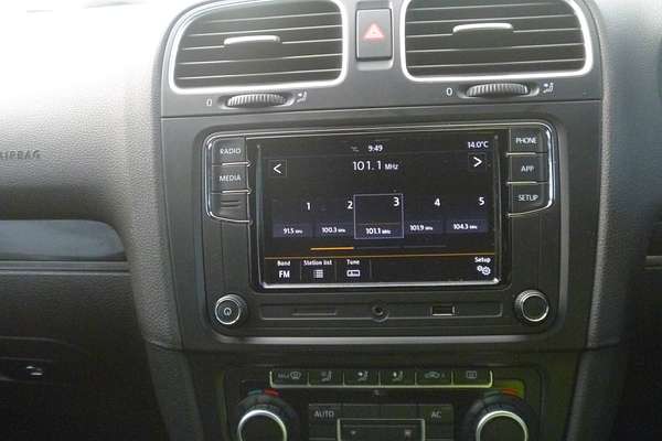 2010 Volkswagen Golf GTI VI