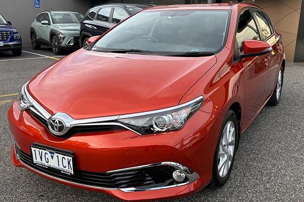 2016 Toyota Corolla Ascent Sport ZRE182R