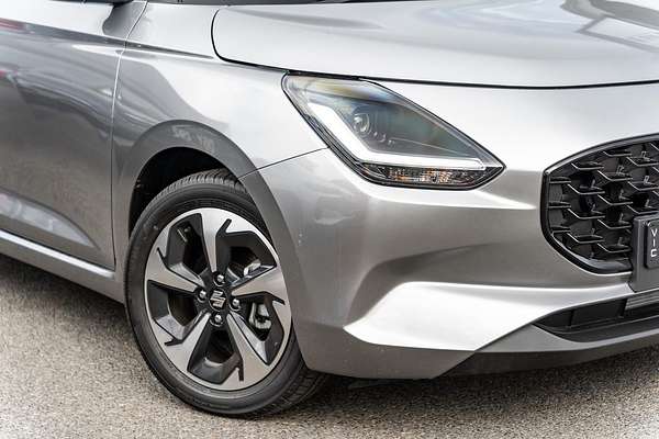 2025 Suzuki Swift Hybrid GLX UZ