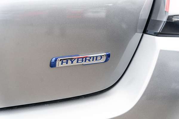 2025 Suzuki Swift Hybrid GLX UZ