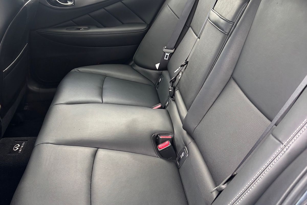 2016 INFINITI Q50 GT V37