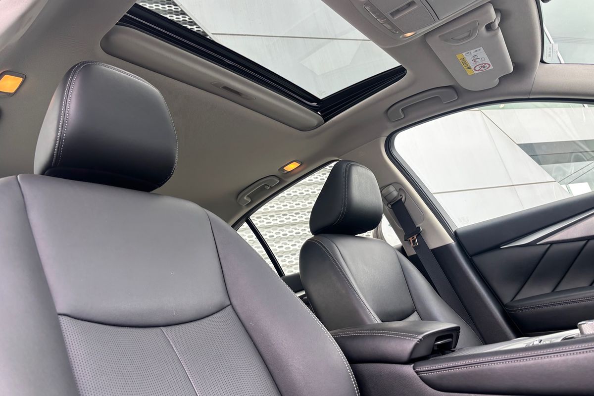 2016 INFINITI Q50 GT V37