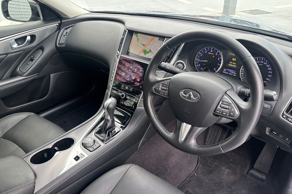 2016 INFINITI Q50 GT V37