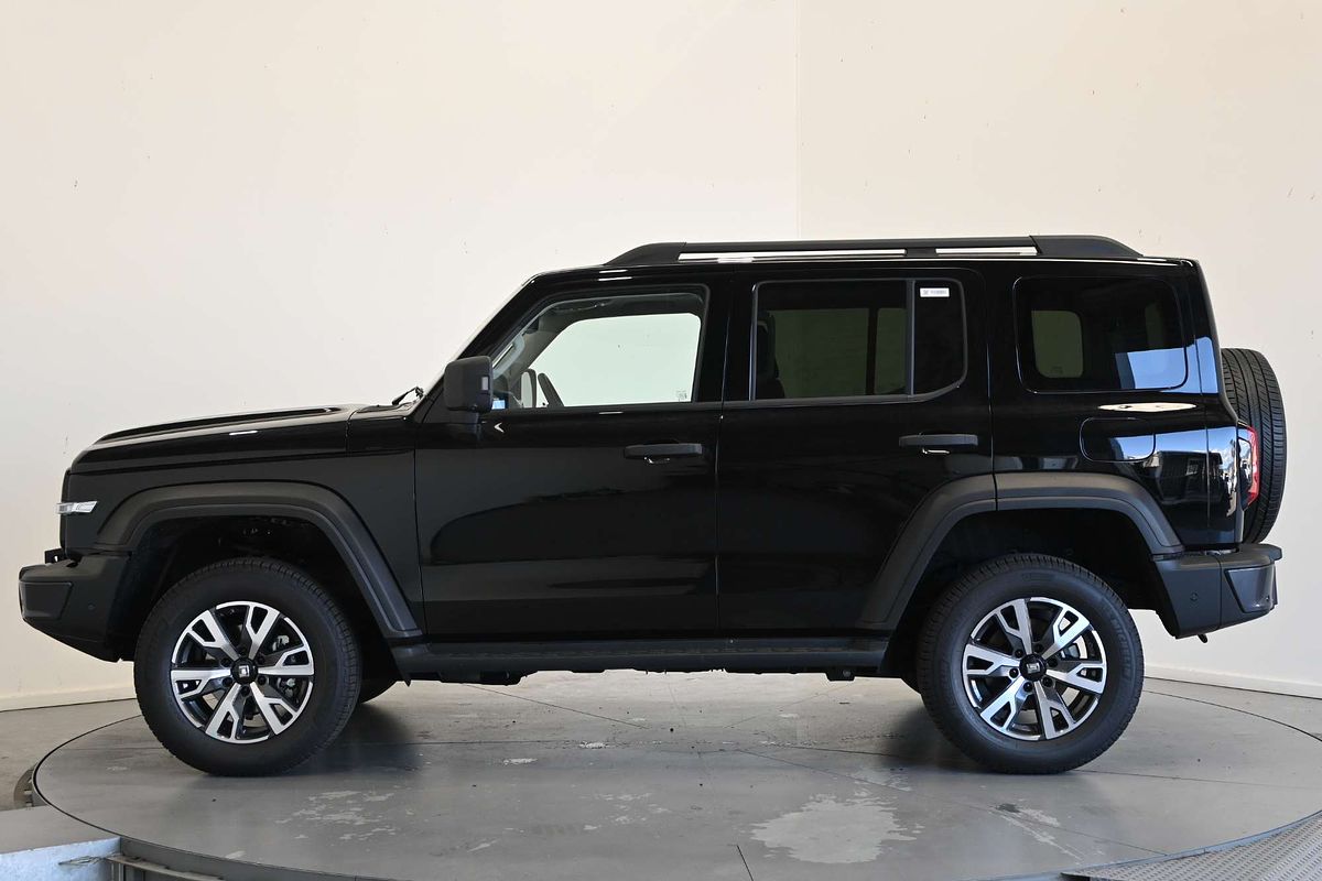 2025 GWM Tank 300 Ultra Hybrid P01
