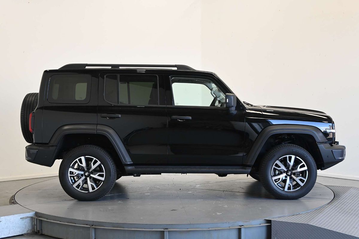 2025 GWM Tank 300 Ultra Hybrid P01