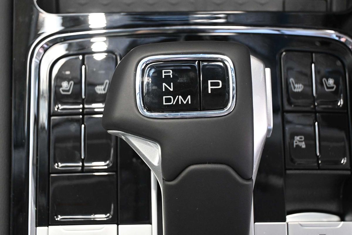 2024 GWM Cannon Alpha Ultra Hybrid P05 4X4