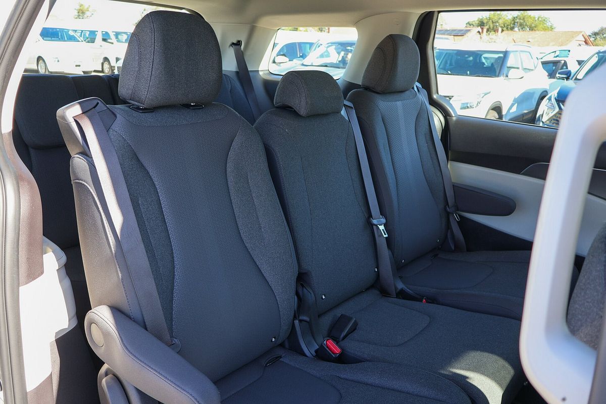 2021 Kia Carnival S KA4