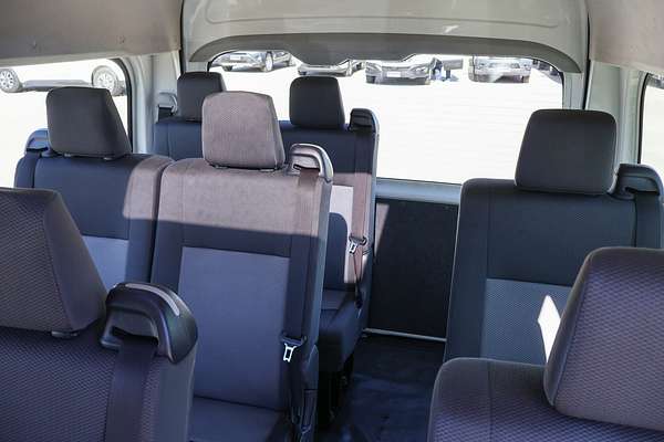 2020 Toyota Hiace Commuter GDH322R