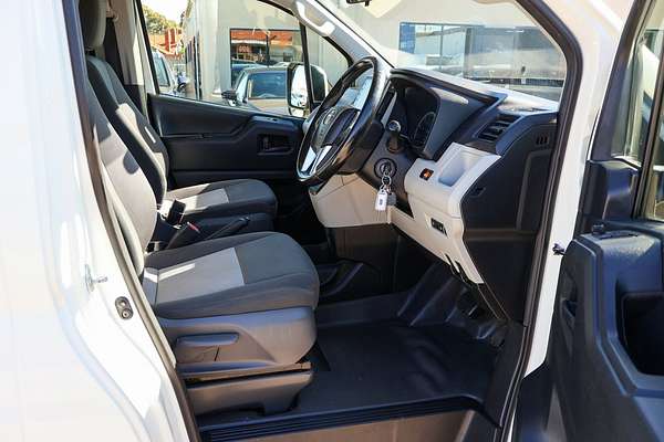2020 Toyota Hiace Commuter GDH322R