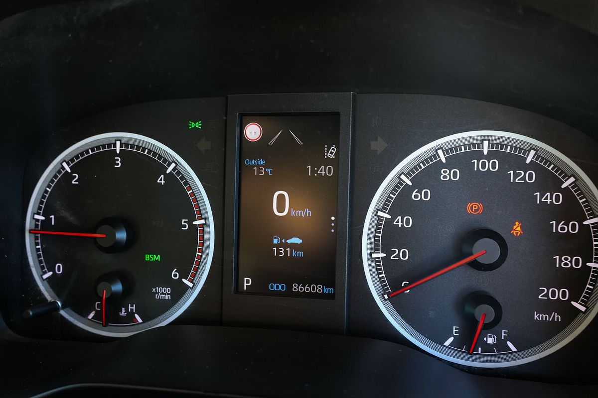 2020 Toyota Hiace Commuter GDH322R