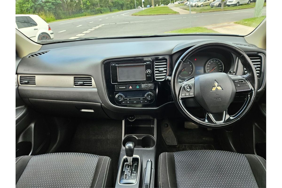 2015 Mitsubishi Outlander LS ZK