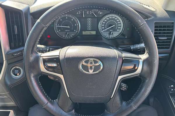 2018 Toyota Landcruiser GXL VDJ200R