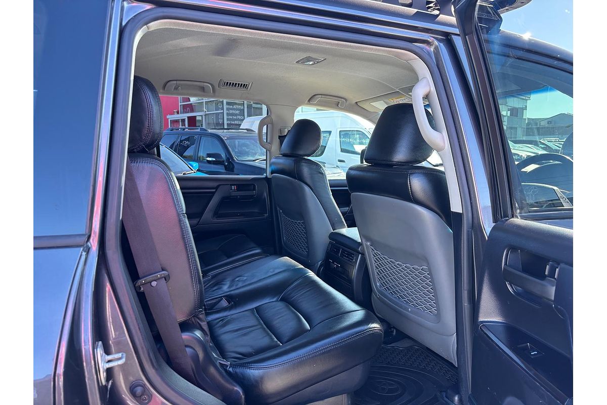 2018 Toyota Landcruiser GXL VDJ200R
