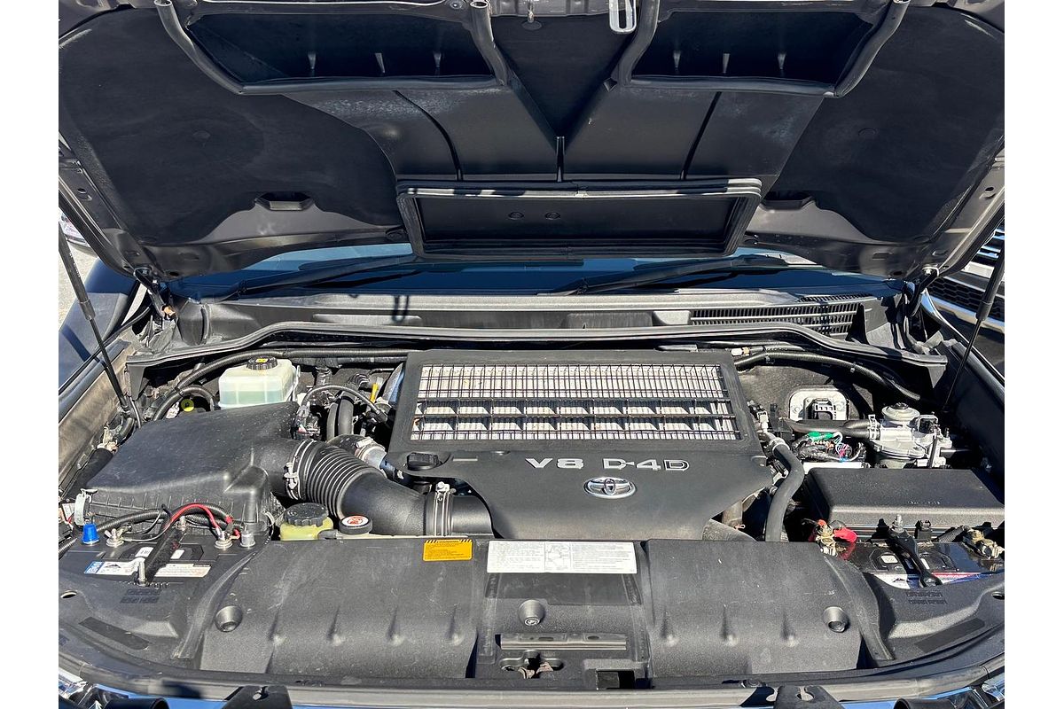 2018 Toyota Landcruiser GXL VDJ200R