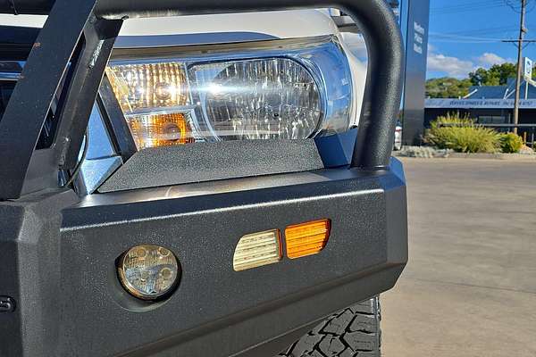 2020 Toyota Hilux SR GUN126R 4X4