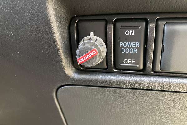 2023 Nissan Patrol Ti-L Y62