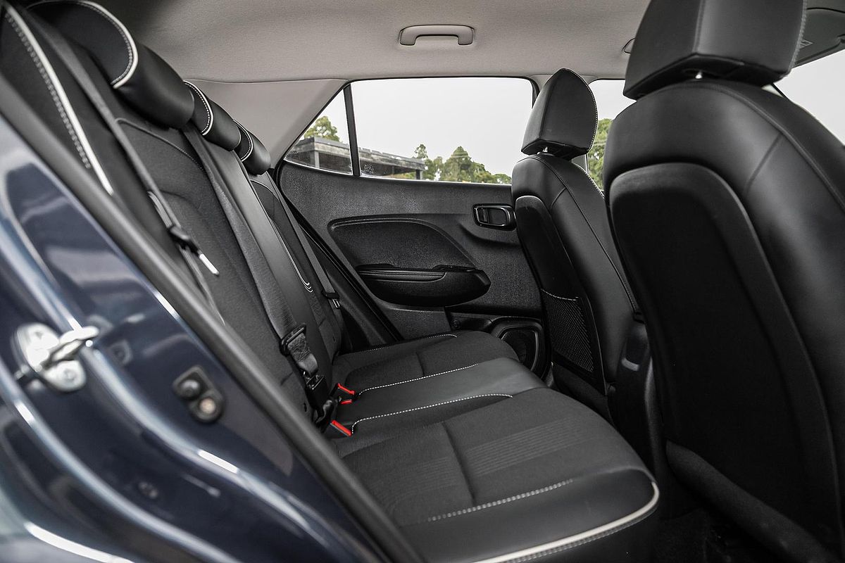2024 Hyundai Venue Active QX.V5