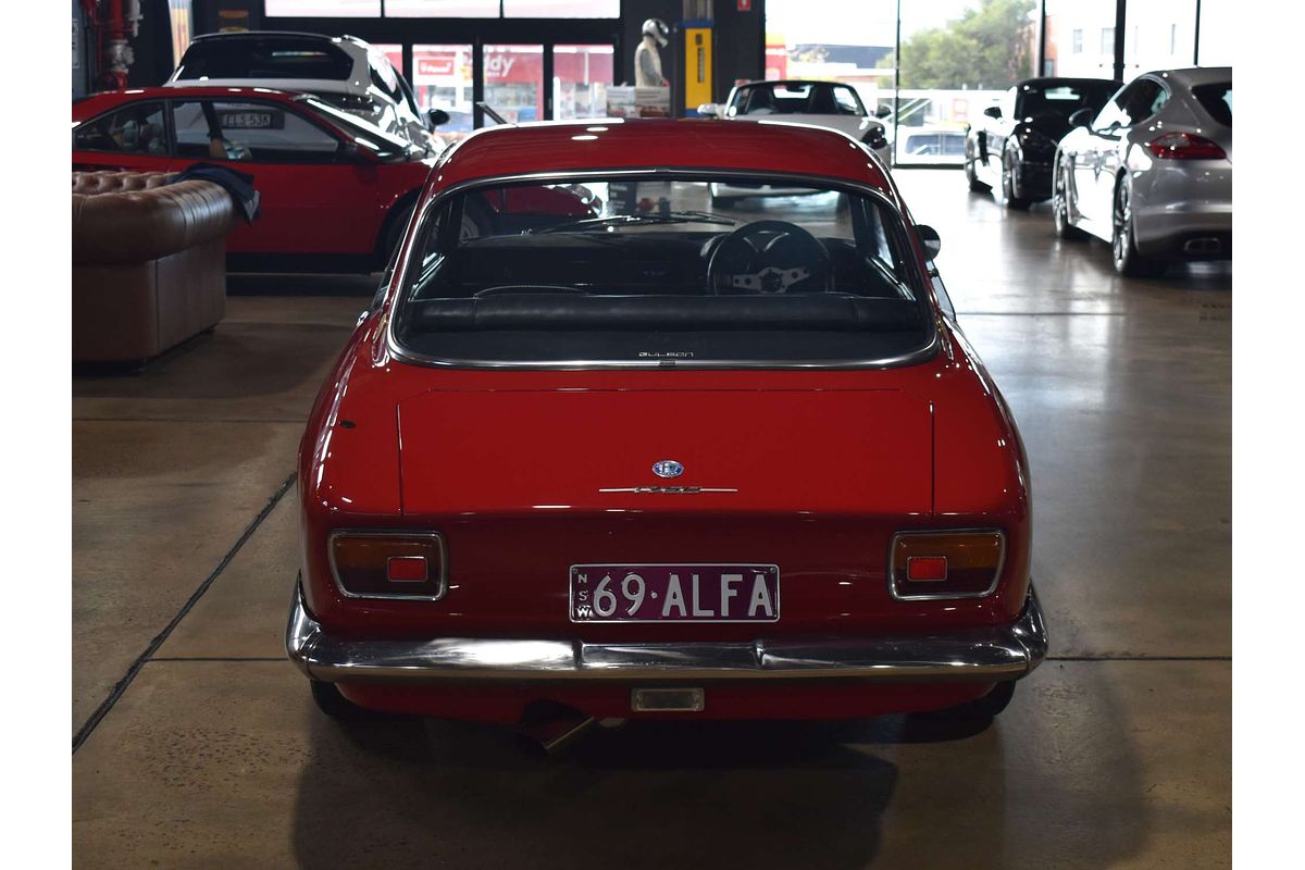 1969 Alfa Romeo 1750 GT Veloce 105