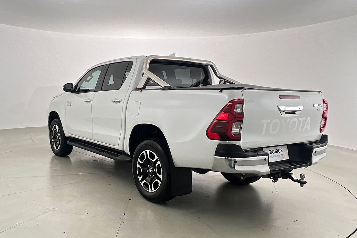 2023 Toyota Hilux SR5 GUN126R 4X4