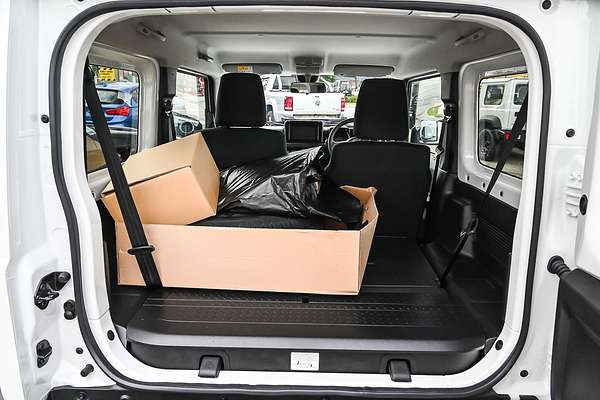 2025 Suzuki Jimny
