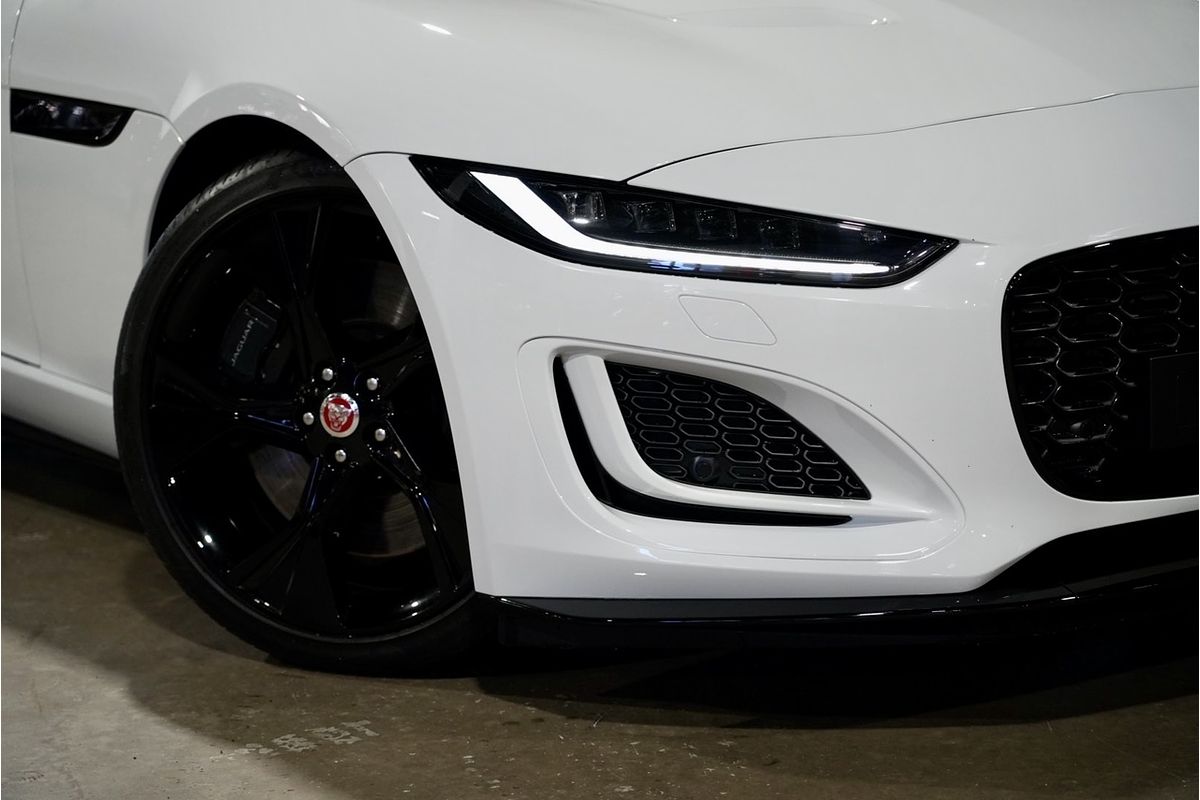 2022 Jaguar F-TYPE R X152