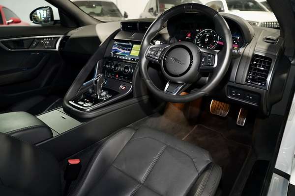 2022 Jaguar F-TYPE R X152