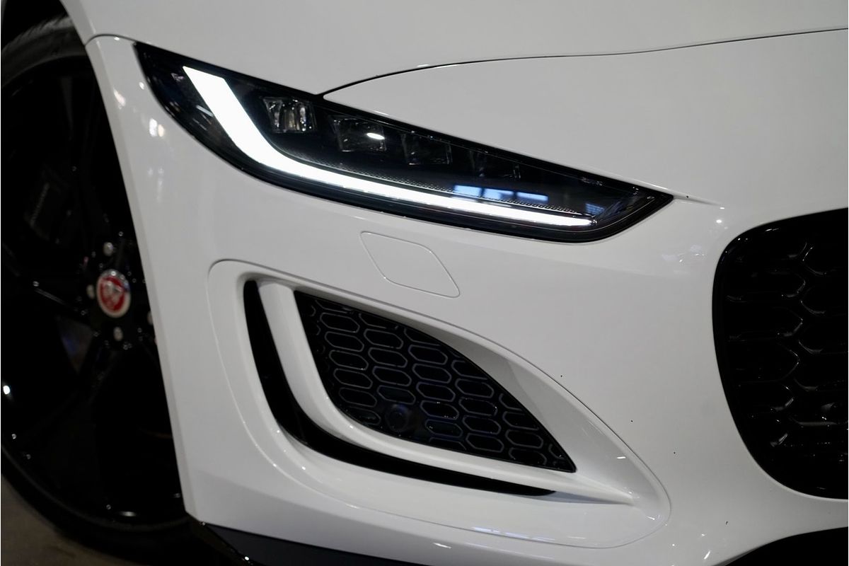 2022 Jaguar F-TYPE R X152