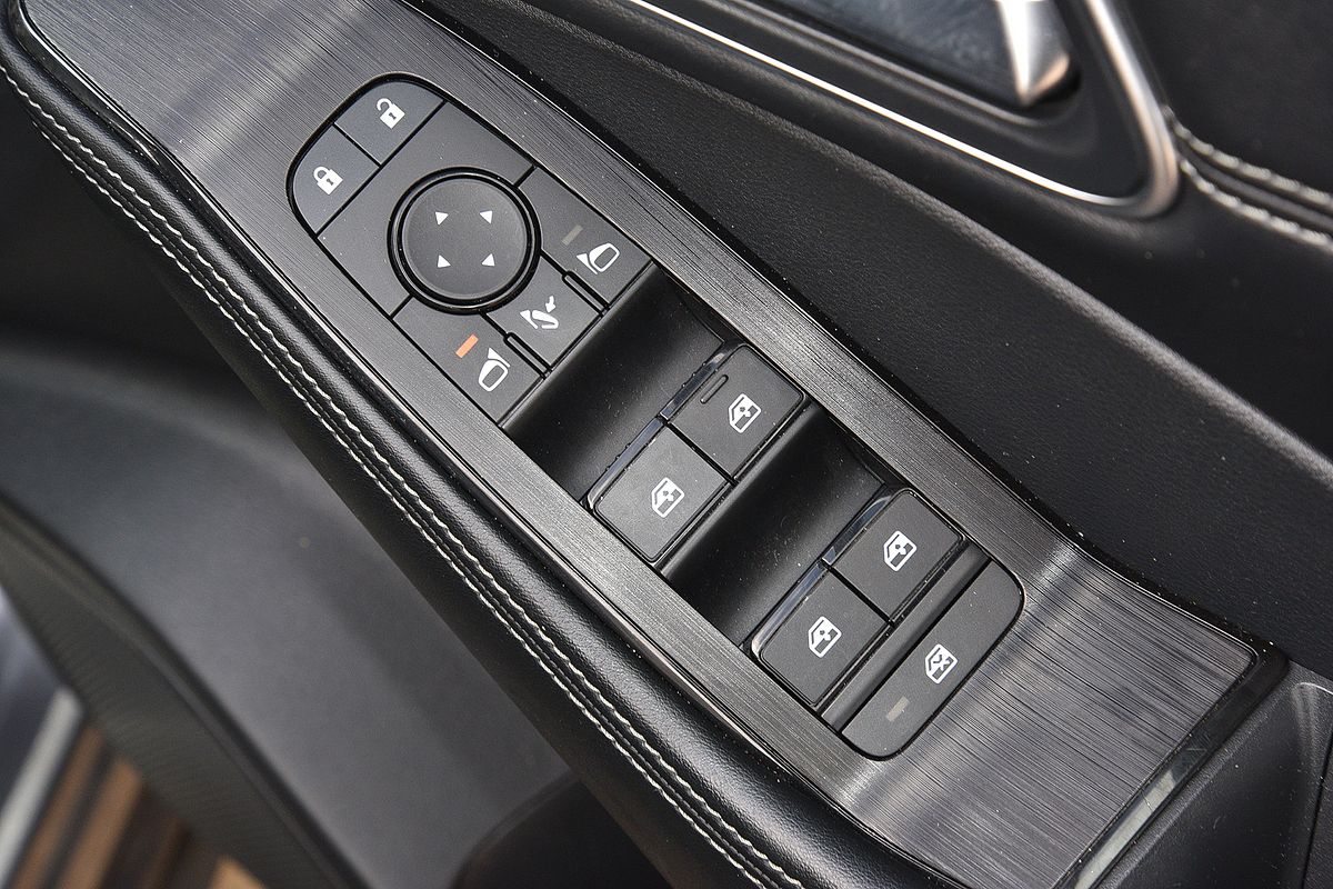 2024 Nissan X-TRAIL ST-L T33
