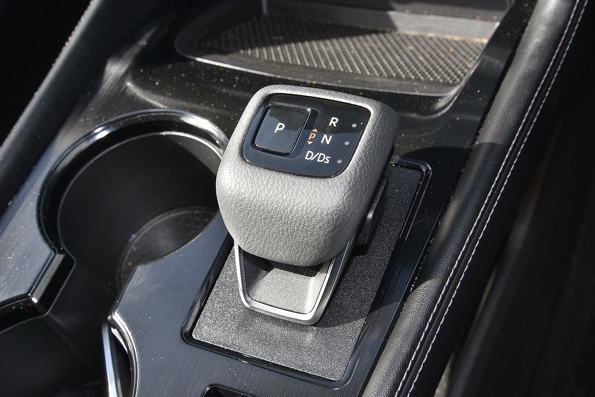 2024 Nissan X-TRAIL ST-L T33