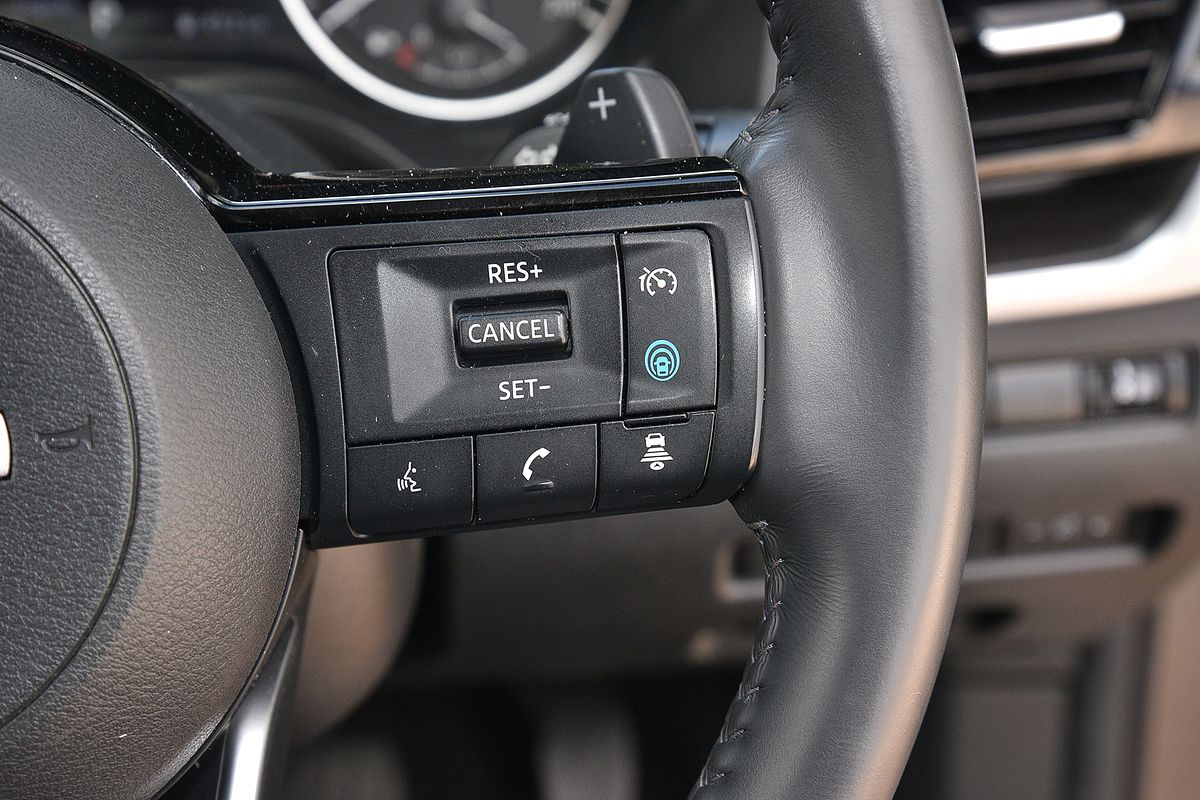 2024 Nissan X-TRAIL ST-L T33