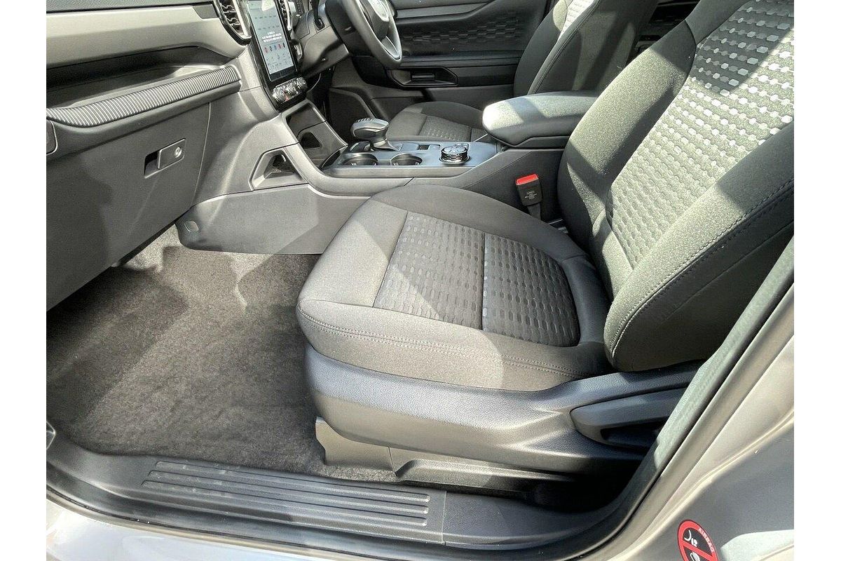 2024 Ford Everest Ambiente