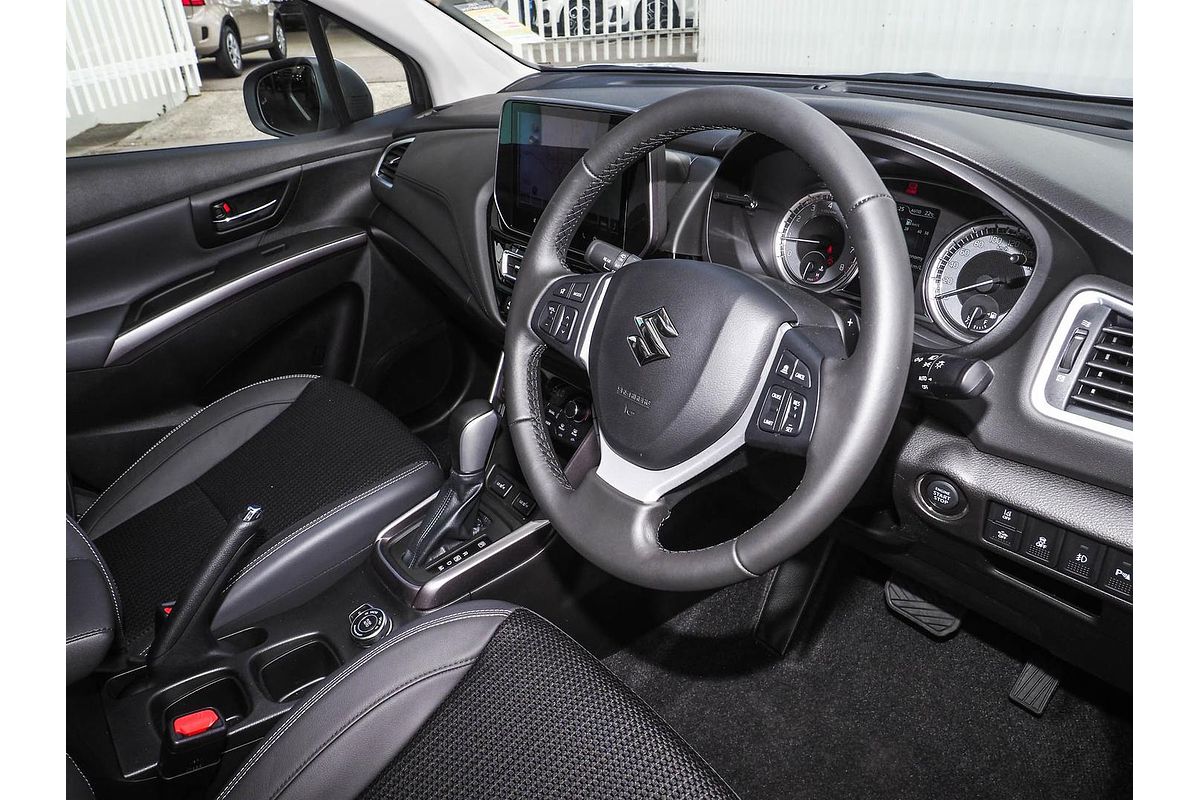 2024 Suzuki S-Cross ALLGRIP Prestige JYB