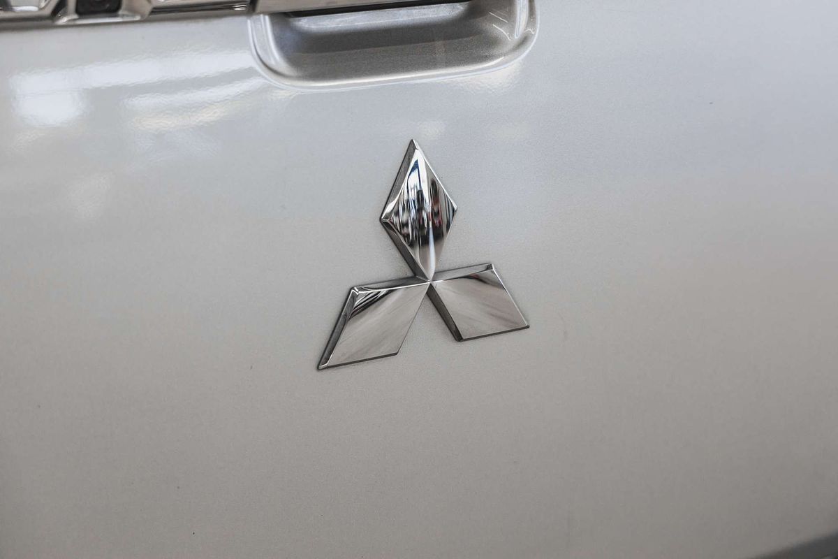 2023 Mitsubishi Triton GLS MR 4X4