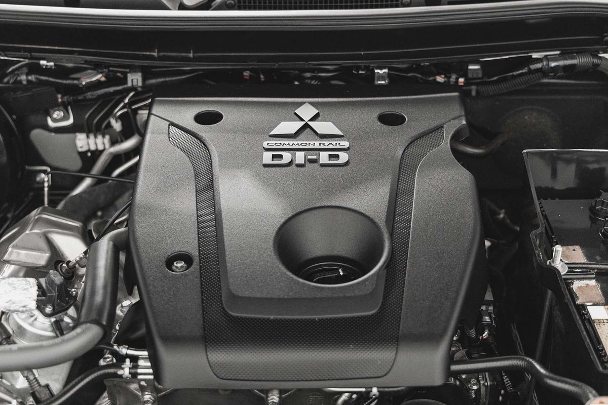 2023 Mitsubishi Triton GLS MR 4X4