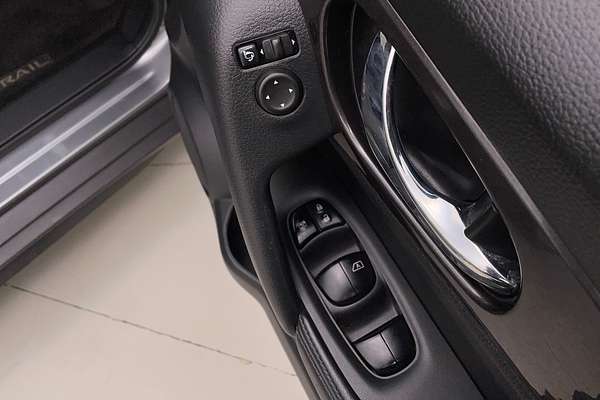 2018 Nissan X-TRAIL ST-L T32 Series II