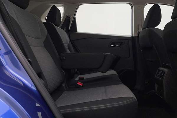 2023 Nissan X-TRAIL ST T33