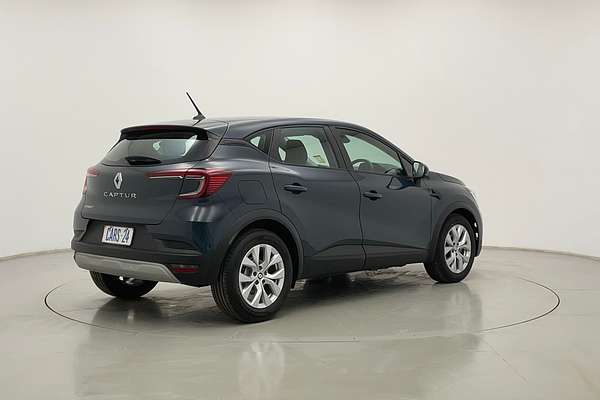 2022 Renault Captur Life XJB