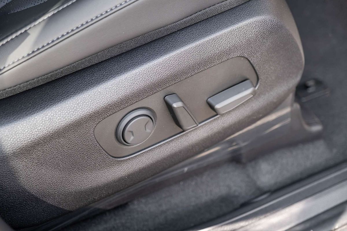 2025 Kia Carnival GT-Line KA4 PE