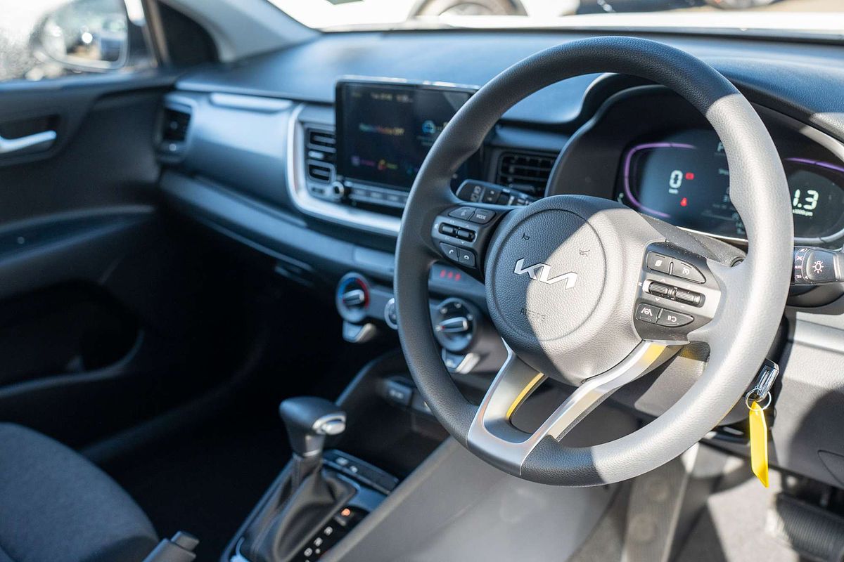 2025 Kia Stonic S YB
